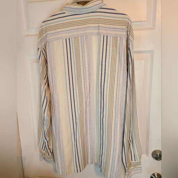 (813) Tommy Bahama Men's Long Sleeve Casual Shirt, Size: 2XL Color: White - Picture 9 of 10